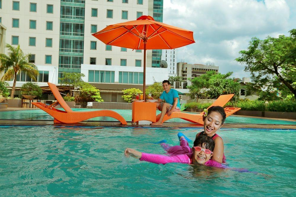 Park Hotel Cawang Jakarta Luaran gambar