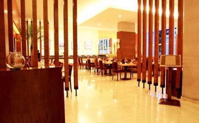 Park Hotel Cawang Jakarta Luaran gambar