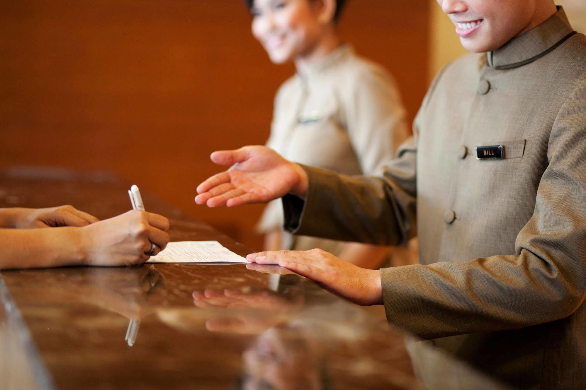 Park Hotel Cawang Jakarta Luaran gambar